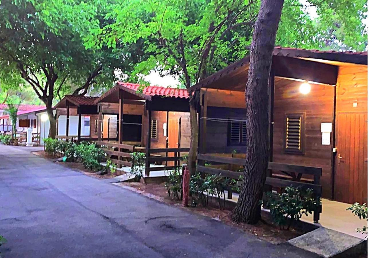 Viola Club Village & Camping Foce Varano Luaran gambar